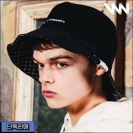 ǰ 